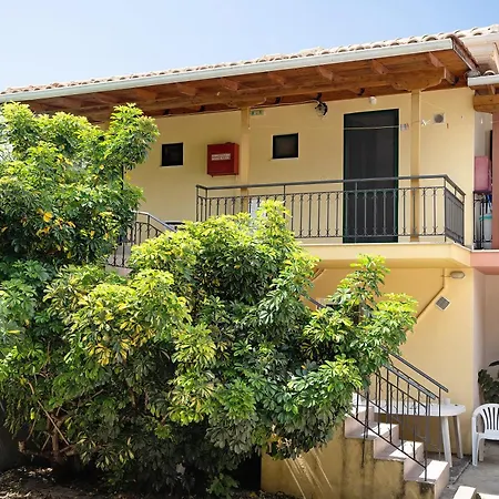 Vardia B Apartman *